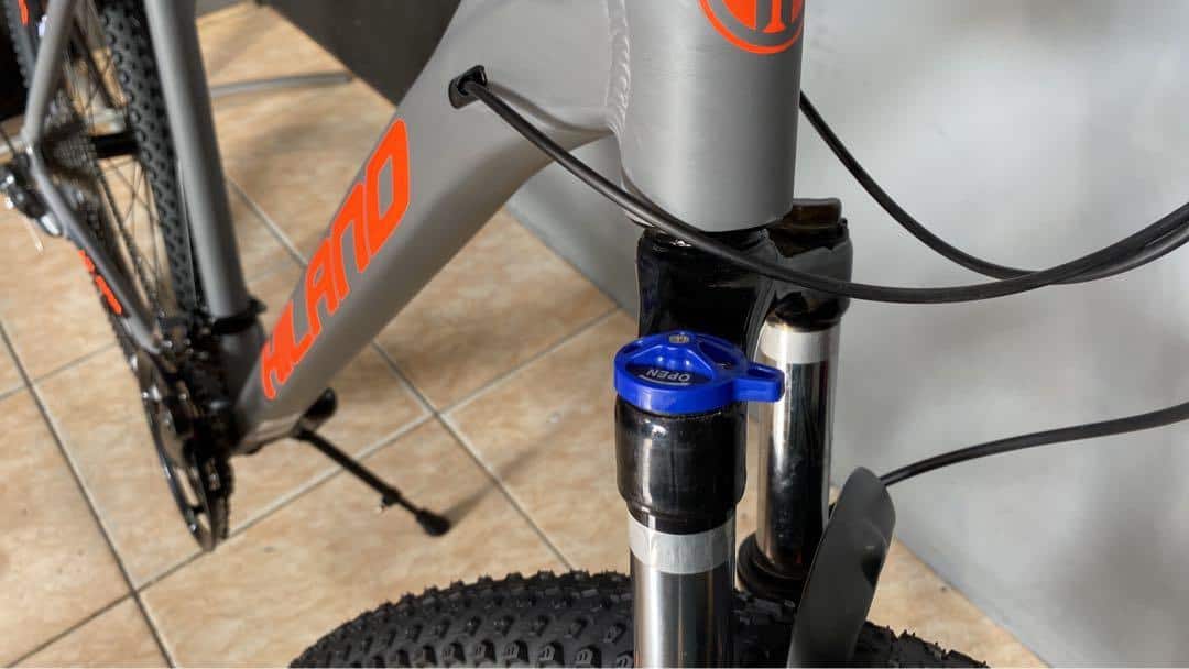 Hiland Slycan Mountain Bike front suspension